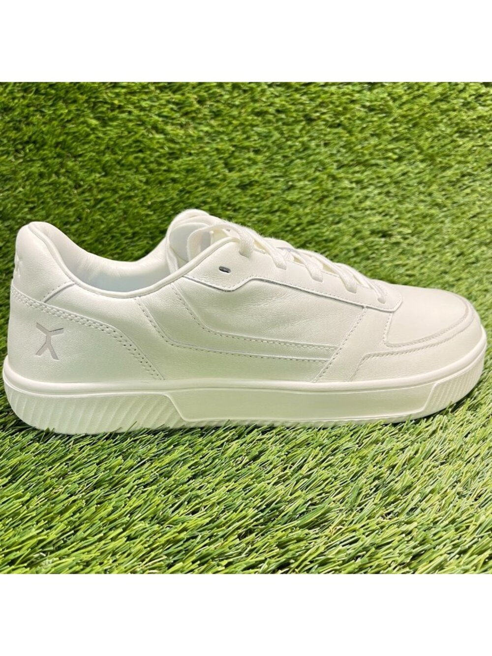 Flux Footwear Adapt Leather Trainer White Mens Size 11.5 Athletic Shoes Sneakers